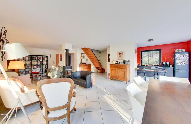 Maison - 163 m² - 6 pièces