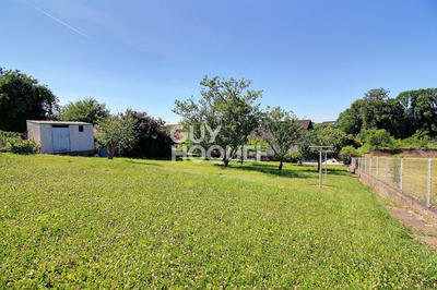 Maison - 218 m² - 9 pièces