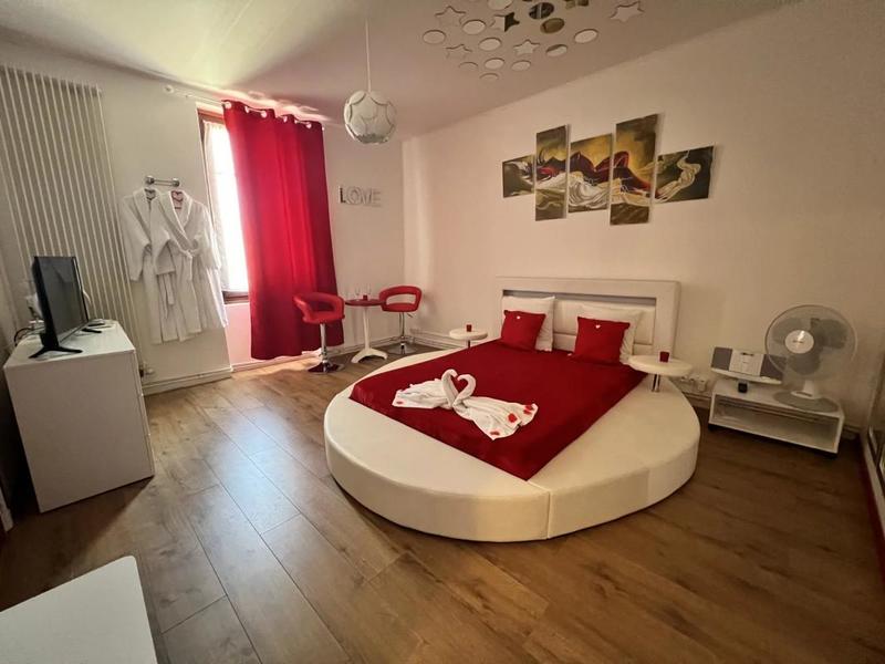 Maison de maîtres - 450 m² - 10 pièces