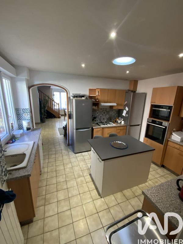 Maison - 101 m² - 6 pièces