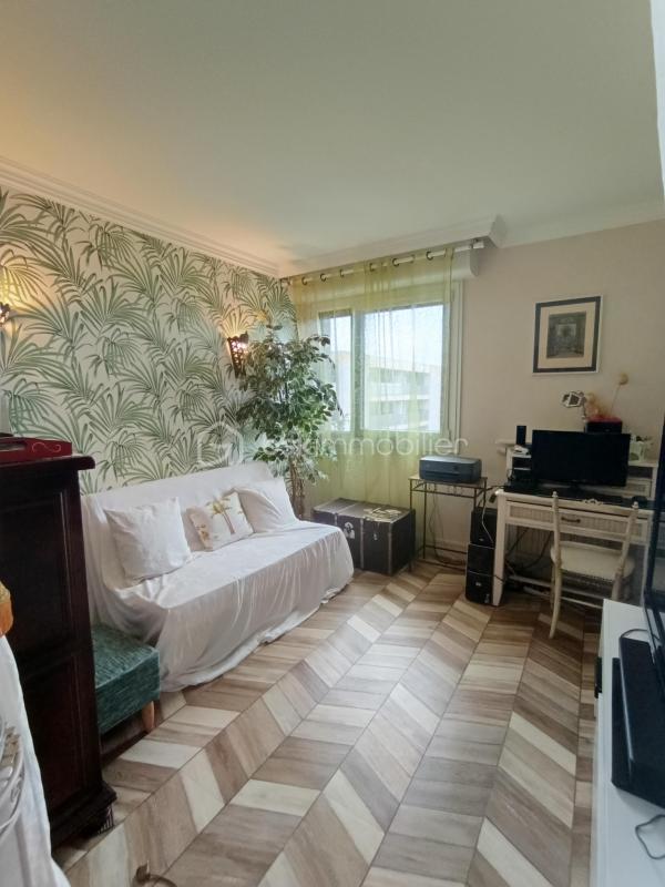 Appartement - 84 m² - 4 pièces