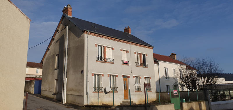Maison de village - 139 m² - 5 pièces