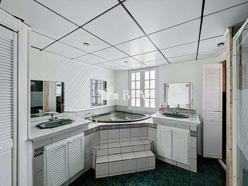 Maison - 120 m² - 6 pièces