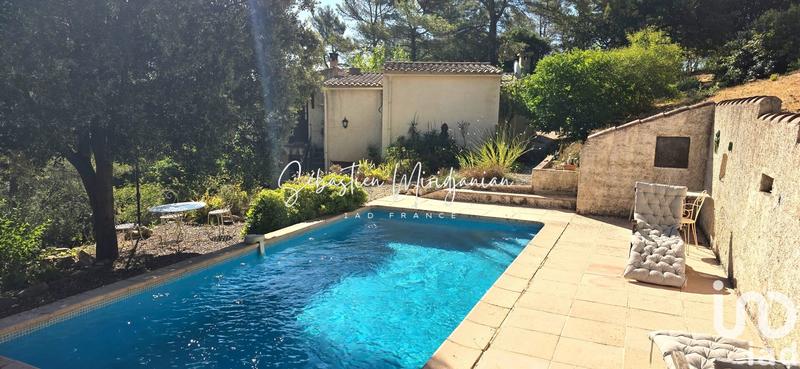 Maison - 84 m² - 3 pièces