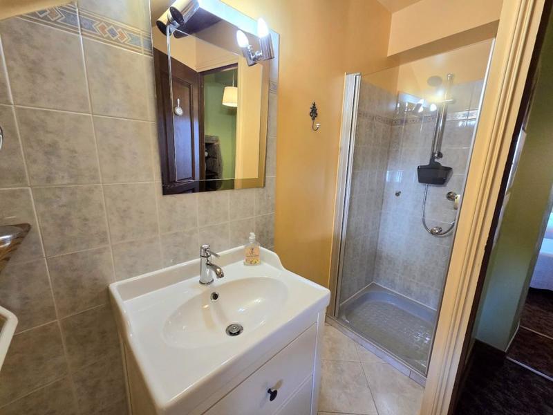 Maison - 277 m² - 9 pièces