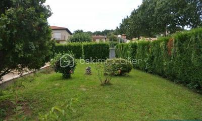 Maison - 89 m² - 6 pièces