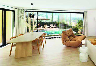 Maison contemporaine - 140 m² - 4 pièces