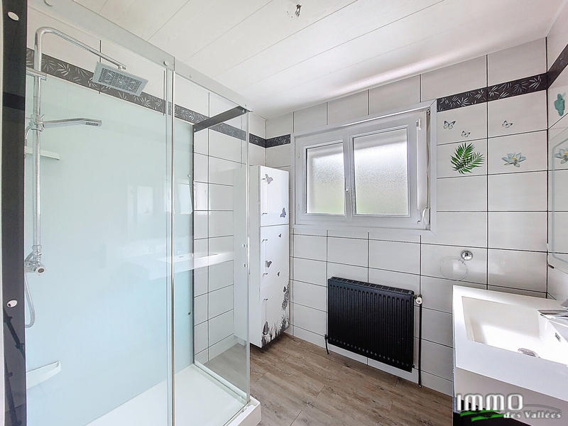 Maison - 84 m² - 5 pièces