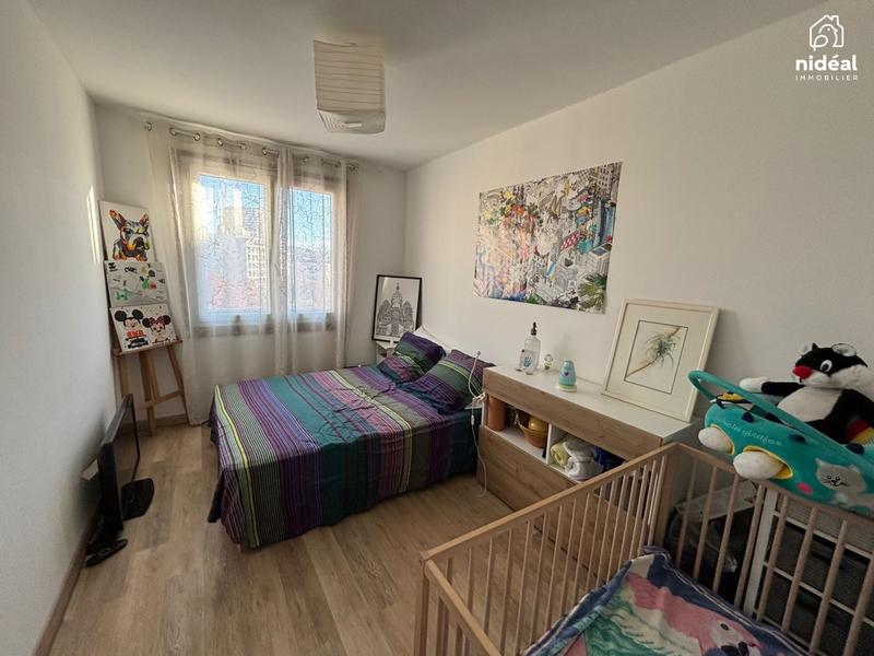 Appartement - 75 m² - 4 pièces