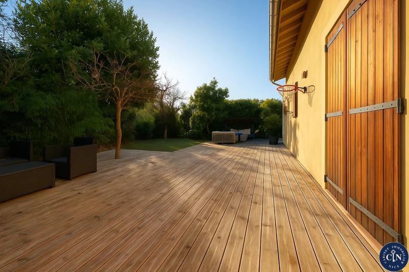 Maison - 143 m² - 5 pièces