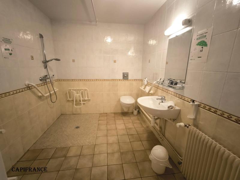 Fonds de commerce - 380 m²