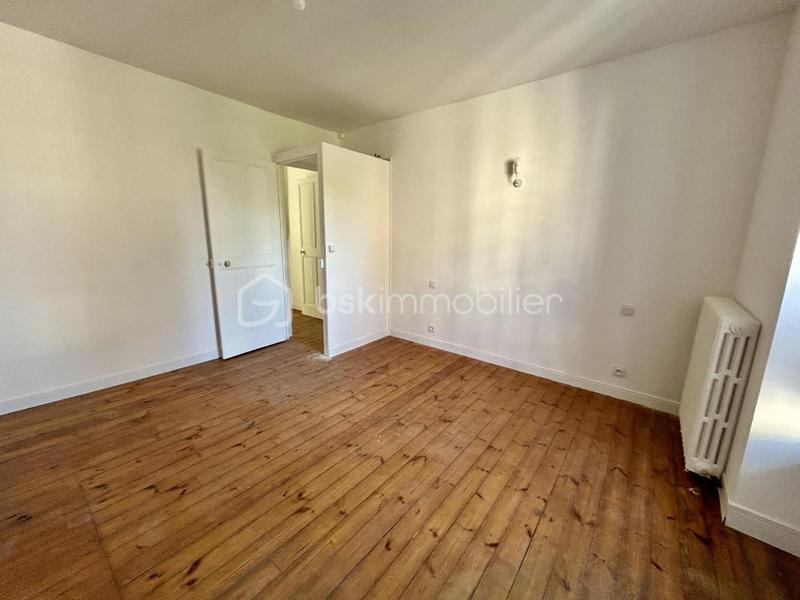 Maison de ville - 220 m² - 11 pièces