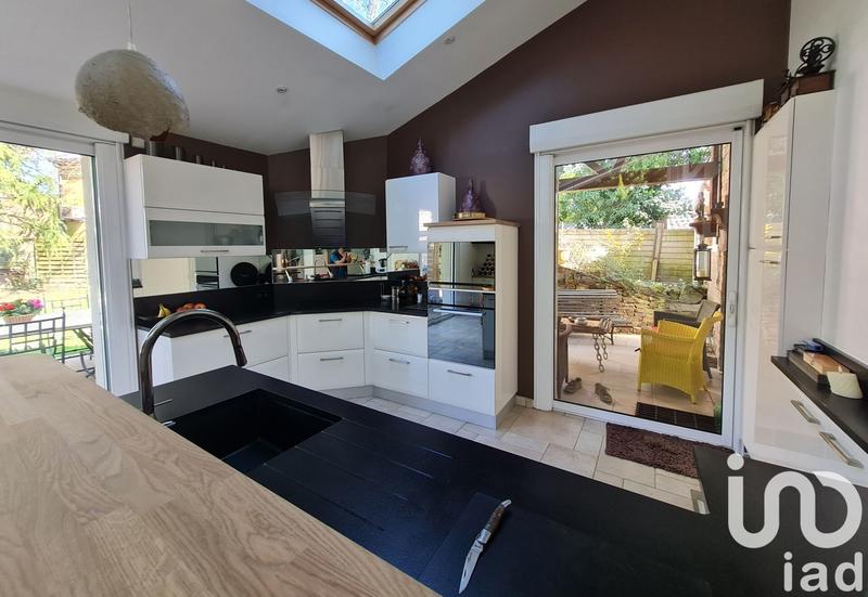 Maison - 141 m² - 5 pièces