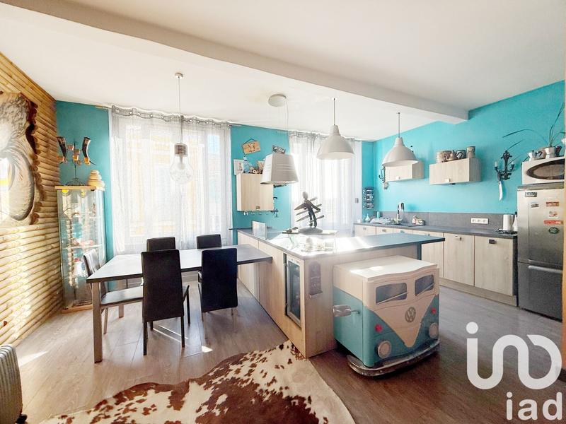 Appartement - 80 m² - 3 pièces