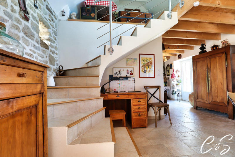 Maison - 136 m² - 7 pièces