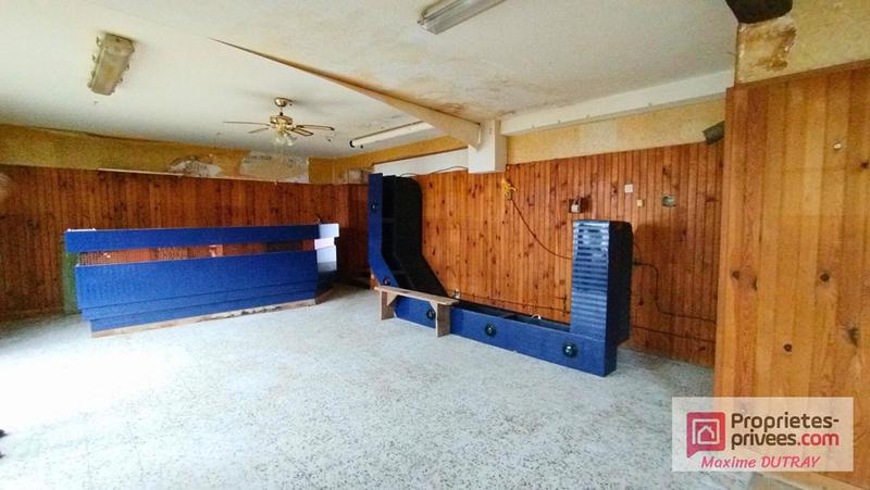 Maison - 350 m² - 14 pièces