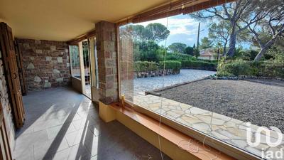 Maison - 200 m² - 7 pièces