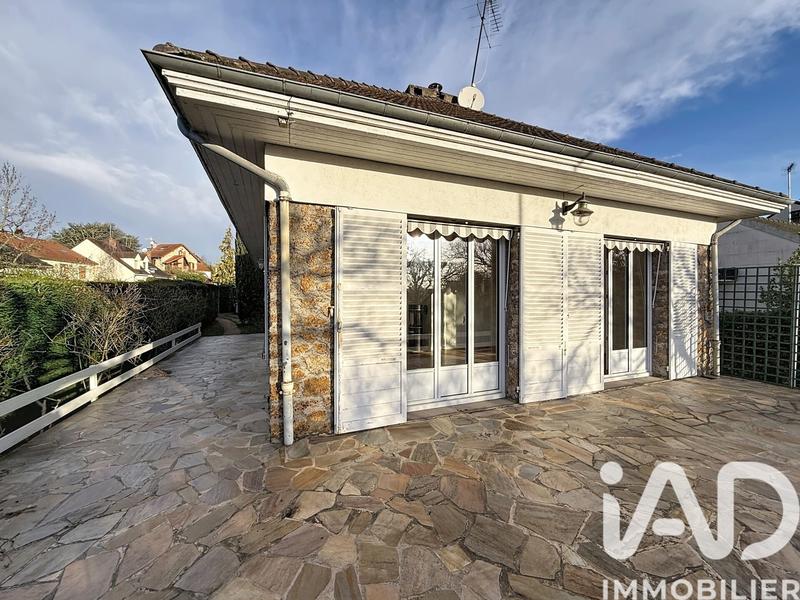Maison - 164 m² - 8 pièces