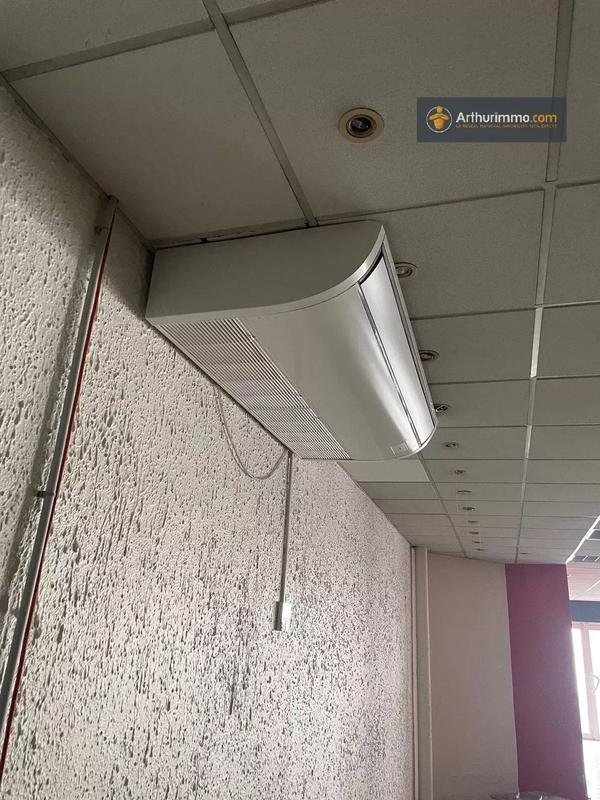 Bureau - 270 m² - 4 pièces