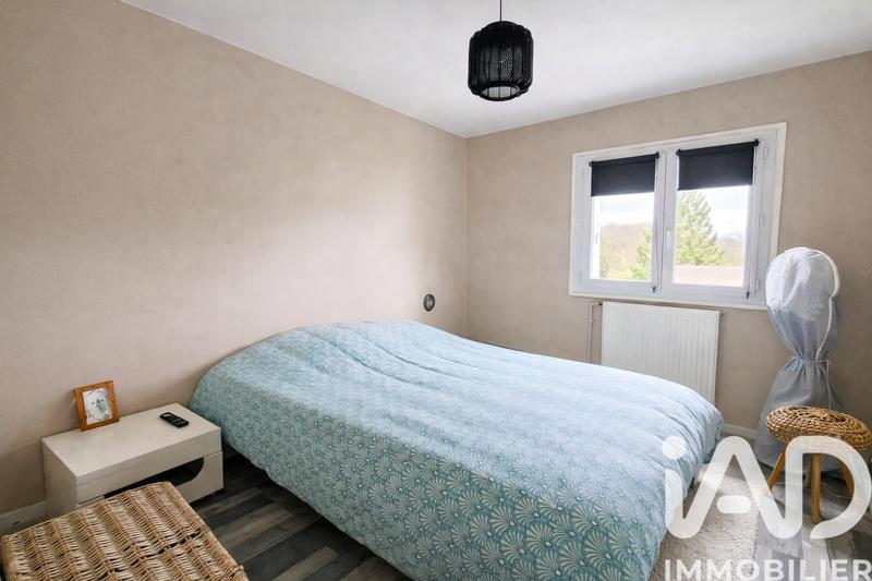 Maison - 93 m² - 5 pièces