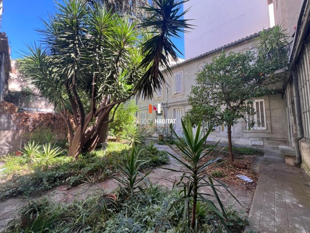 Appartement - 225 m² - 7 pièces