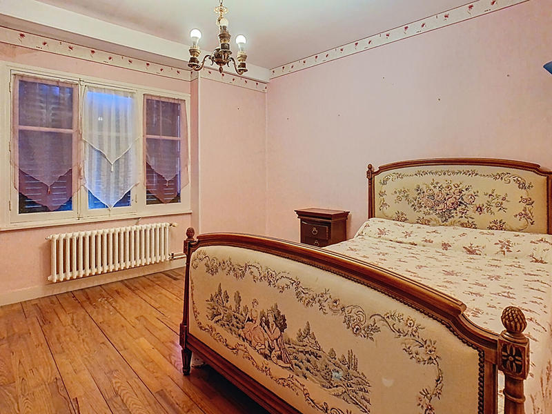 Maison - 167 m² - 6 pièces