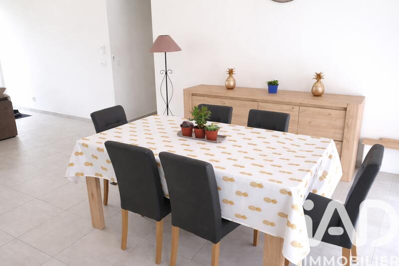 Maison - 91 m² - 5 pièces