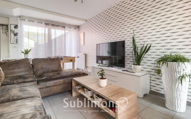 Maison - 87 m² - 4 pièces