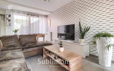 Maison - 87 m² - 4 pièces