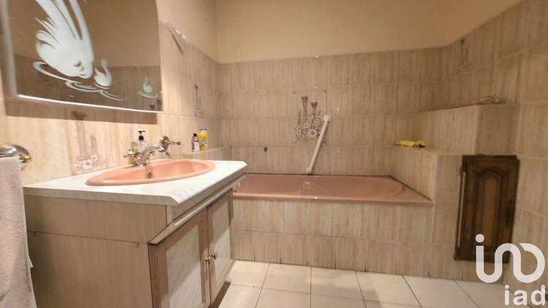 Maison - 137 m² - 6 pièces