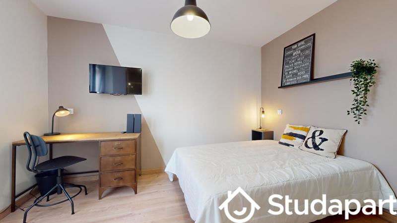 Chambre - 9 m² - 1 pièce