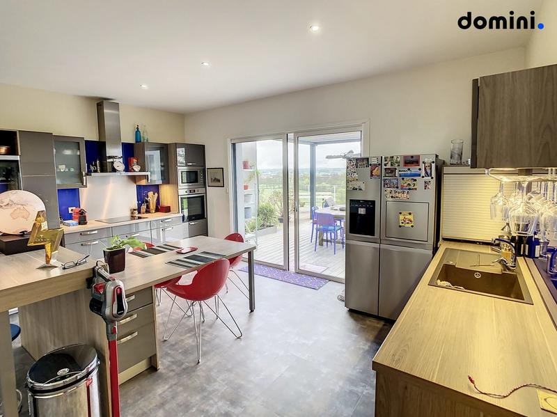 Maison ancienne - 200 m² - 6 pièces