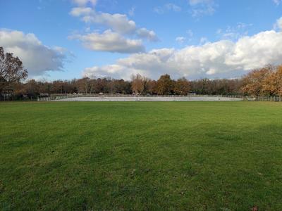 Haras - 700 m² - 26 pièces