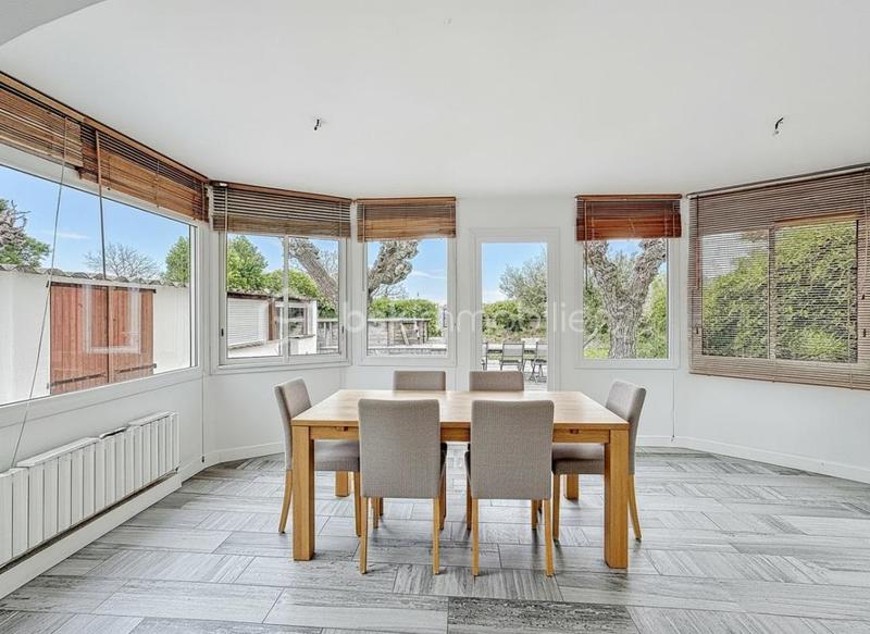 Villa - 140 m² - 5 pièces