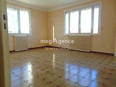 Maison - 81 m² - 4 pièces