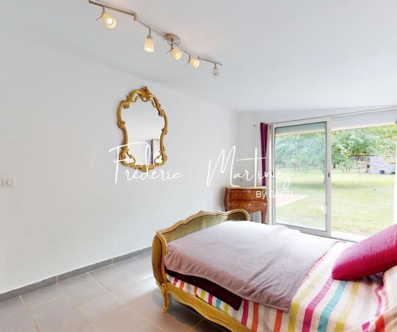 Maison - 168 m² - 6 pièces