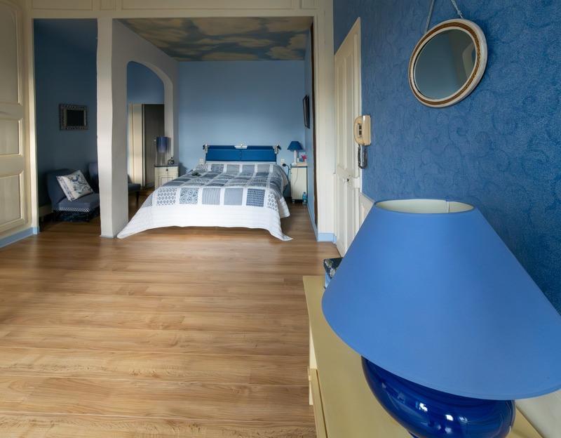 Demeure - 355 m² - 14 pièces