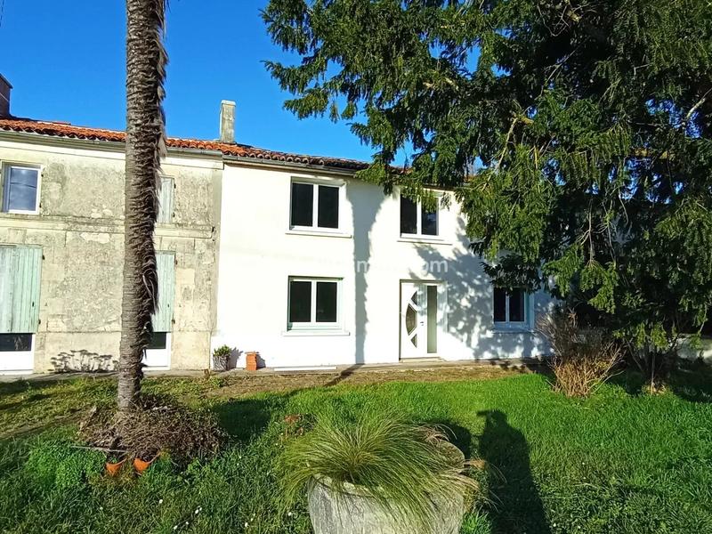 Maison - 142 m² - 6 pièces