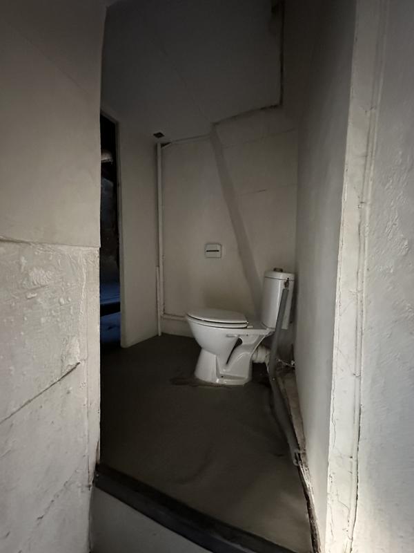 Loft - 130 m² - 3 pièces