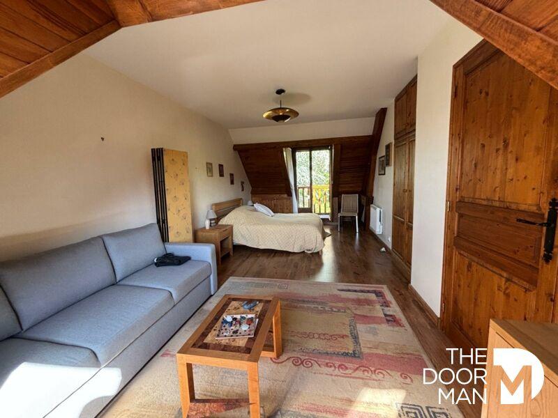 Maison - 168 m² - 5 pièces