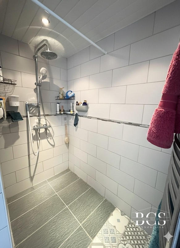 Maison - 116 m² - 7 pièces