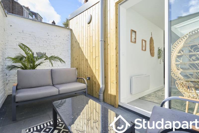 Chambre - 11 m² - 1 pièce