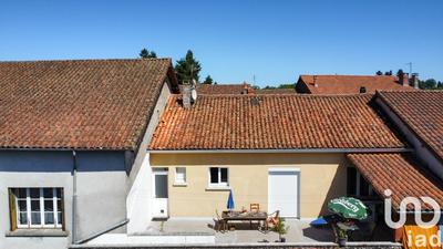 Maison - 850 m² - 14 pièces