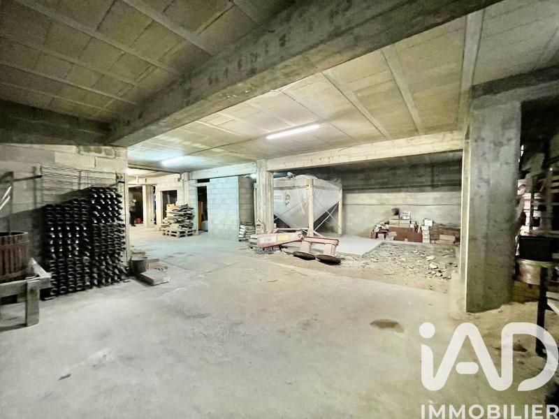 Maison - 221 m² - 11 pièces