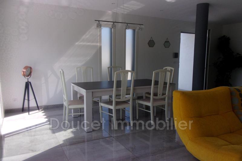 Villa - 202 m² - 4 pièces