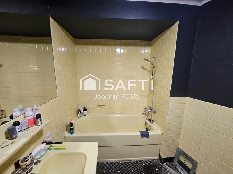 Maison - 160 m² - 5 pièces