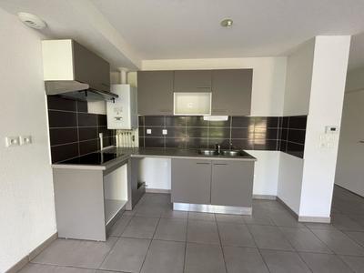 Villa - 80 m² - 4 pièces