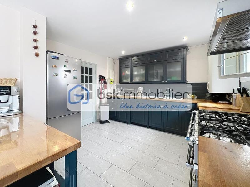 Propriété - 134 m² - 7 pièces