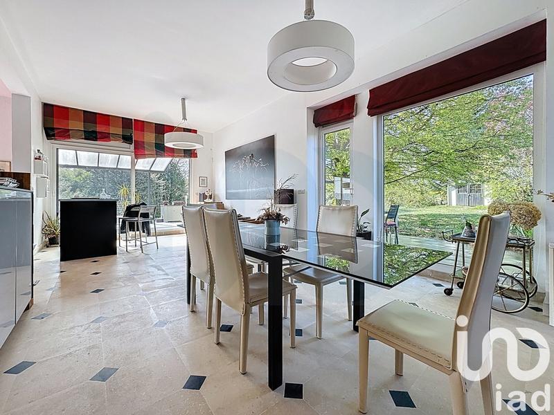 Maison de maîtres - 375 m² - 10 pièces