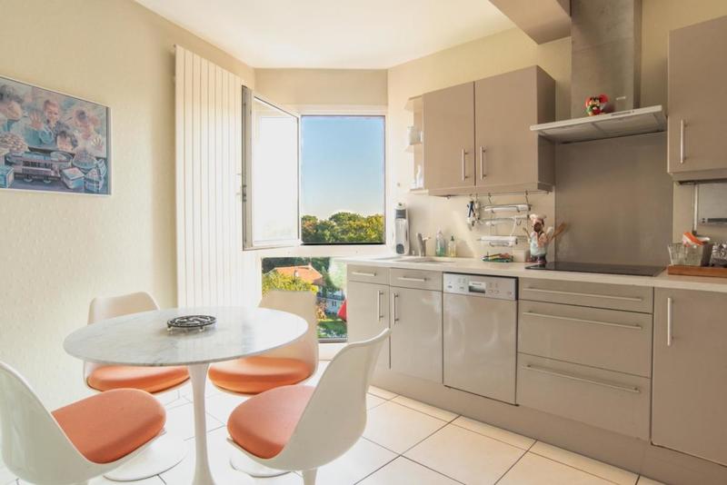 Appartement - 175 m² - 6 pièces